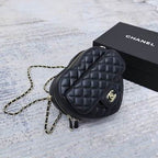Mini Borsa Nera a Cuore in Pelle