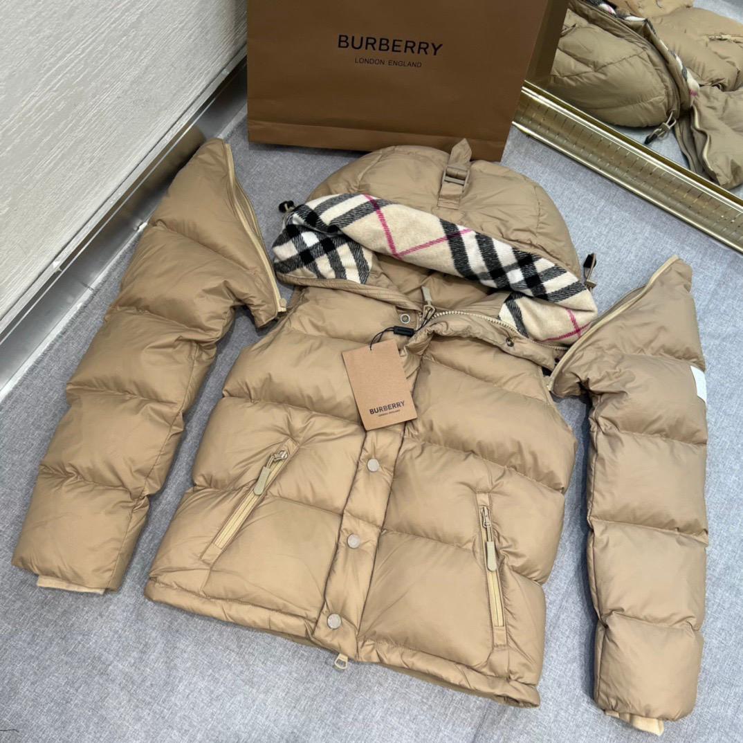 Detachable Jacket Burb.