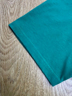 T-shirt minimal attillata