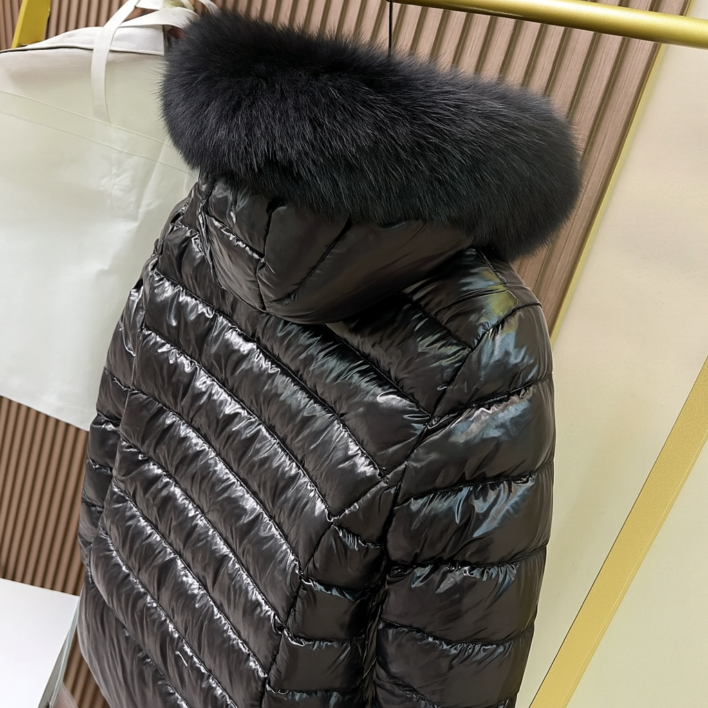 Monc. BadyF Hooded Puffer With Fur