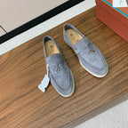 Mocassini in camoscio grigio