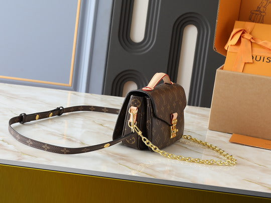 Borsa a tracolla in pelle