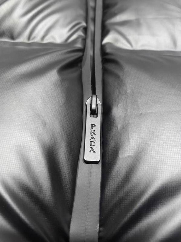 PR. Black Puffer