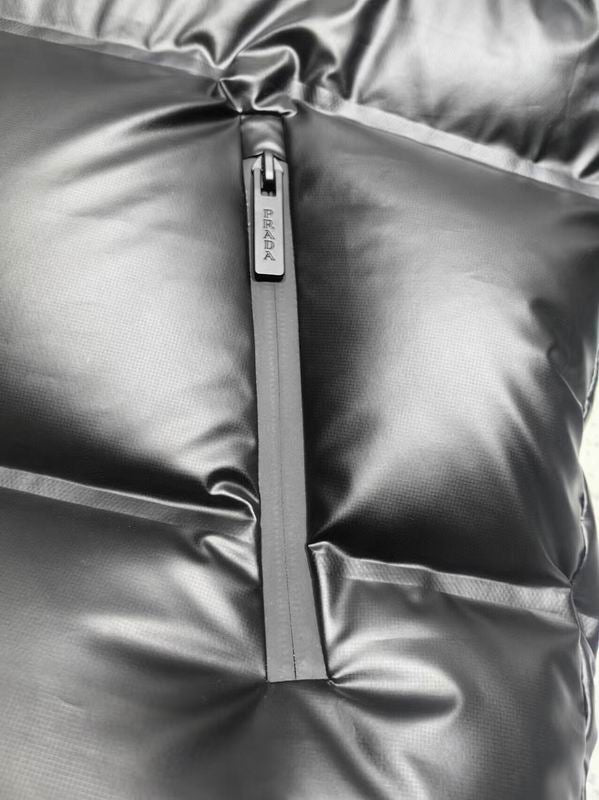 PR. Black Puffer