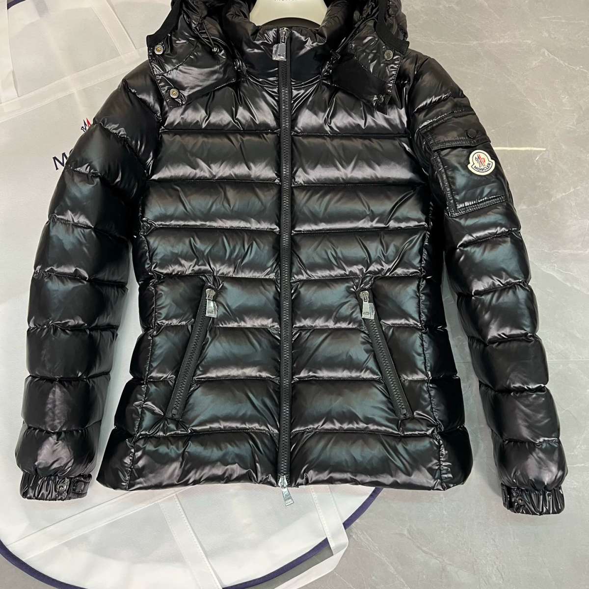 Mon. Bady Hooded Puffer Jacket