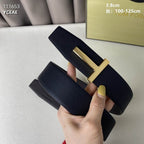 Cintura Classica con Fibbia in Metallo