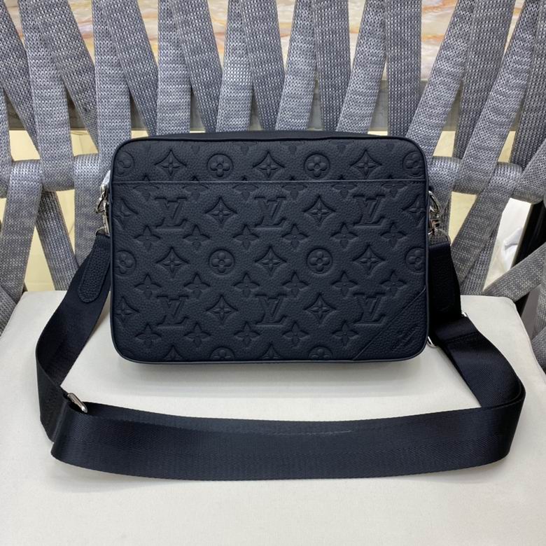 Borsa a tracolla con monogramma