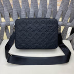 Borsa a tracolla con monogramma