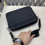 Borsa a tracolla con monogramma
