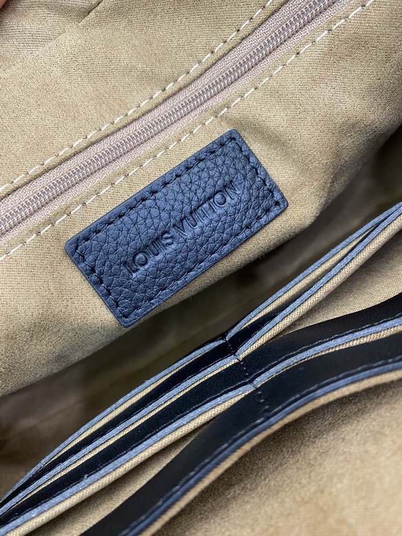 Borsa a tracolla con monogramma