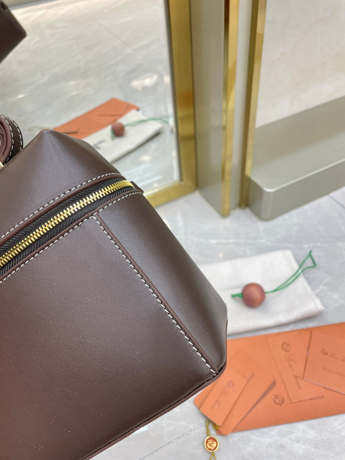 Saddle Loro Leather Bag
