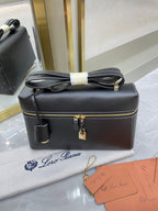 Saddle Loro Leather Bag