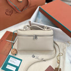 Saddle 19 Loro Leather Bag
