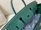 Borsa 40 Struzzo Malachite con Dettagli Dorati