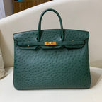 Borsa 40 Struzzo Malachite con Dettagli Dorati