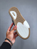 Sneakers basse ispirate alle B57