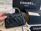 Classic Chain Shoulder Bag