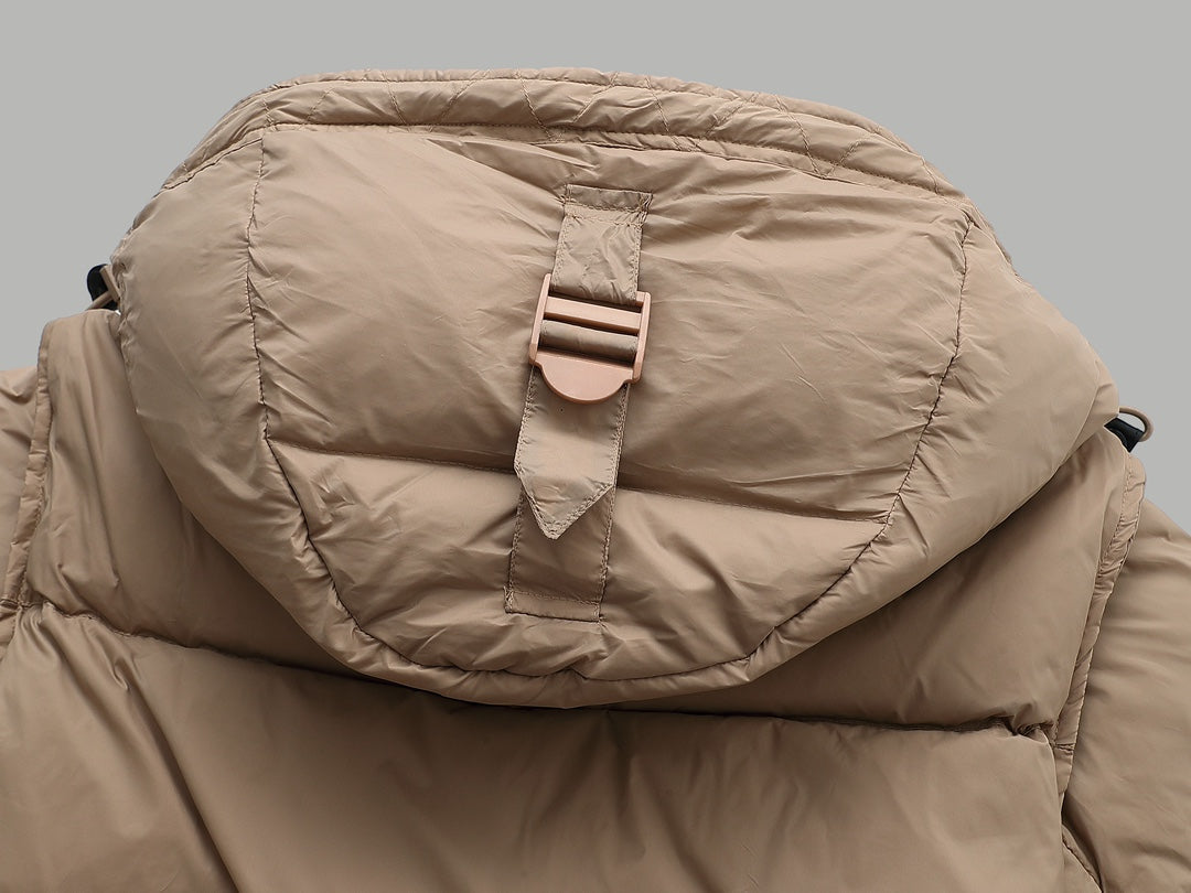 Detachable Jacket Burb.