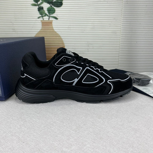 Sneakers ispirate alle B30
